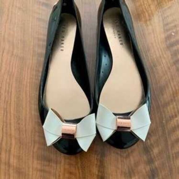 TED BAKER London - Black White Bow w/ Rose Gold - Jelly Slip Ballet Flats - 7 - Picture 2 of 8